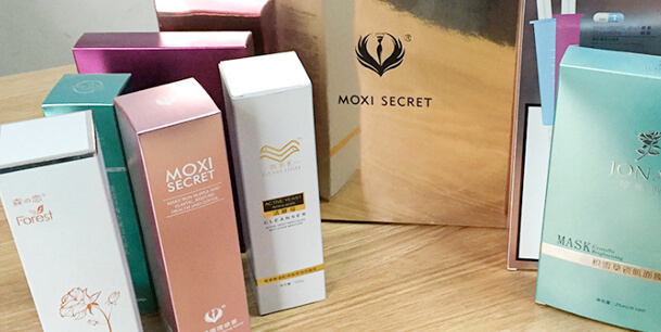 上?；瘖y品包裝印刷(圖1)