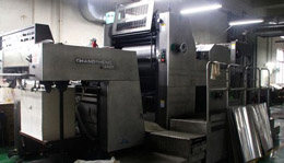 先進設(shè)備(圖9) 先進設(shè)備(圖9)